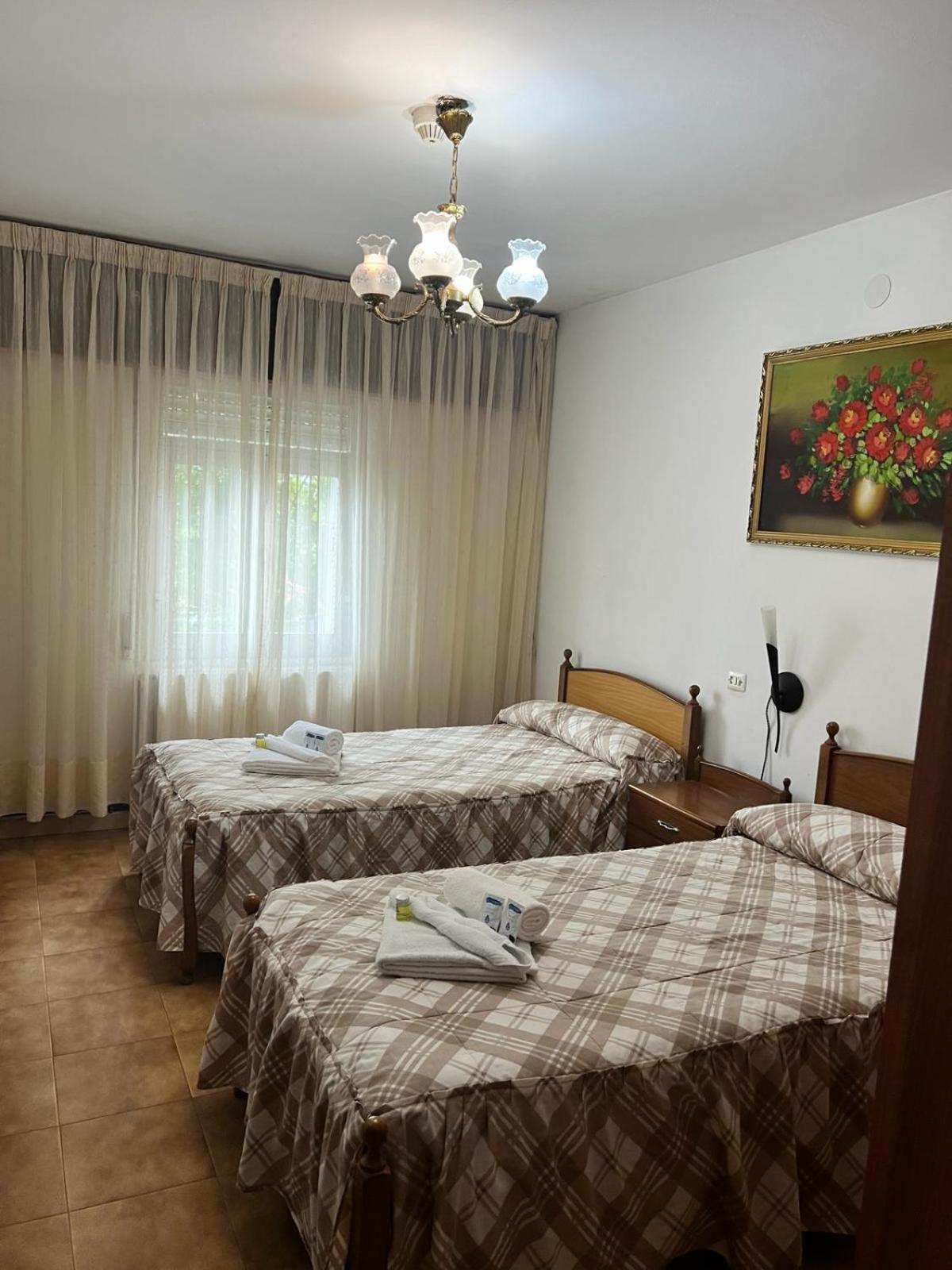 Padornelo Hotel Santa Maria Do Poio מראה חיצוני תמונה